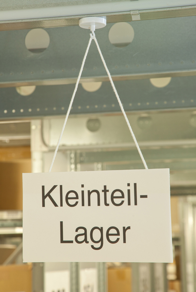 Anwendung_5264758935170bde72 magnetoplan Hakenmagnet, weiß, Durchmesser: 36 mm