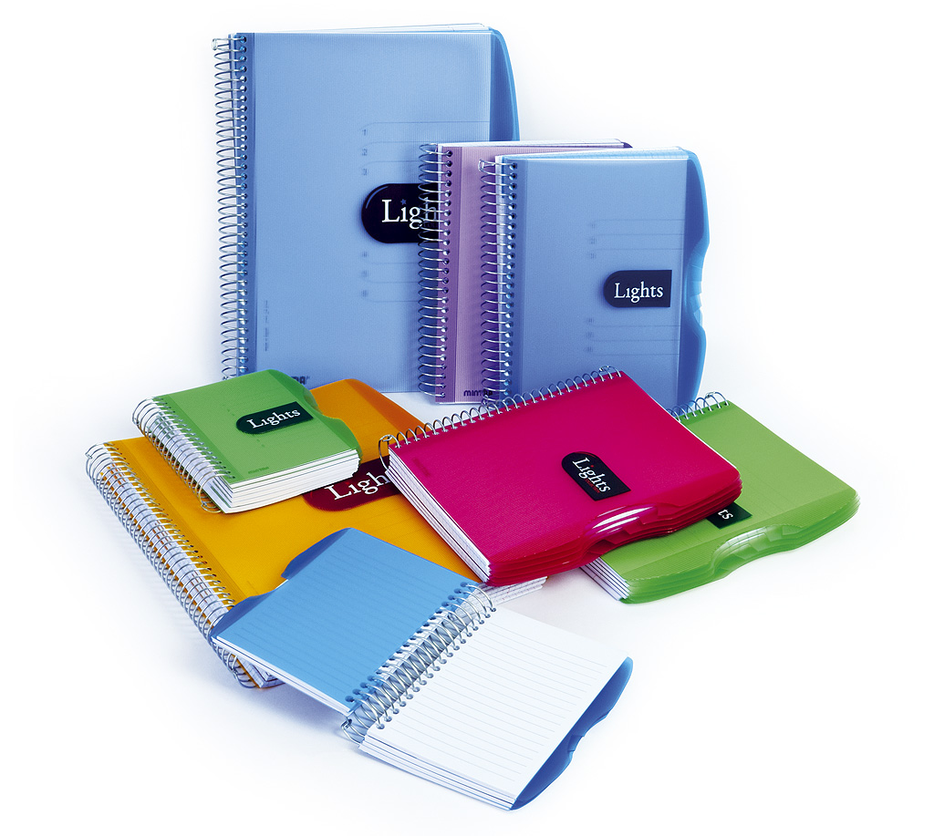 7a6a8c15822b2999e237ad33b28dfc6a Notizbuch "Lights", PP-Hardcover mit Drahtspiralbindung - blau & Format