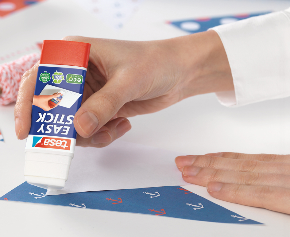 tesa ecoLogo Easy Stick Klebestift, Promo-Pack 3 x 25 g