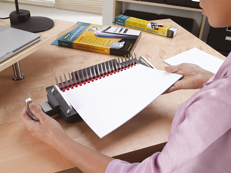 4d76e9798d9763bc5063c3fac23e1b9c Plastik Bindegerät Fellowes Galaxy E 500