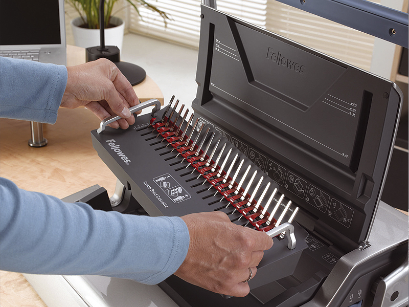 1b9043f49f4add435580b9a6cb465069 Plastik Bindegerät Fellowes Galaxy E 500