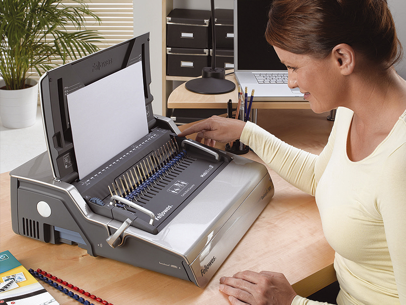 20a51440b24383cedda18f58704f82ee Plastik Bindegerät Fellowes Galaxy E 500