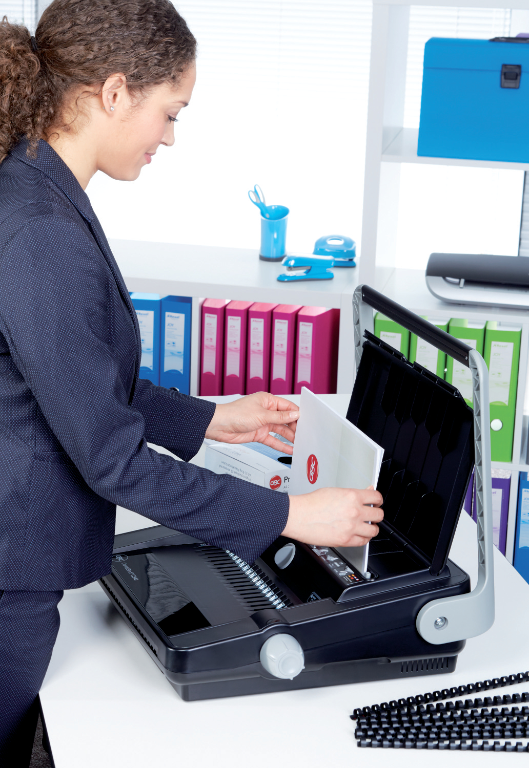 GBC Plastikbindegerät CombBind C340