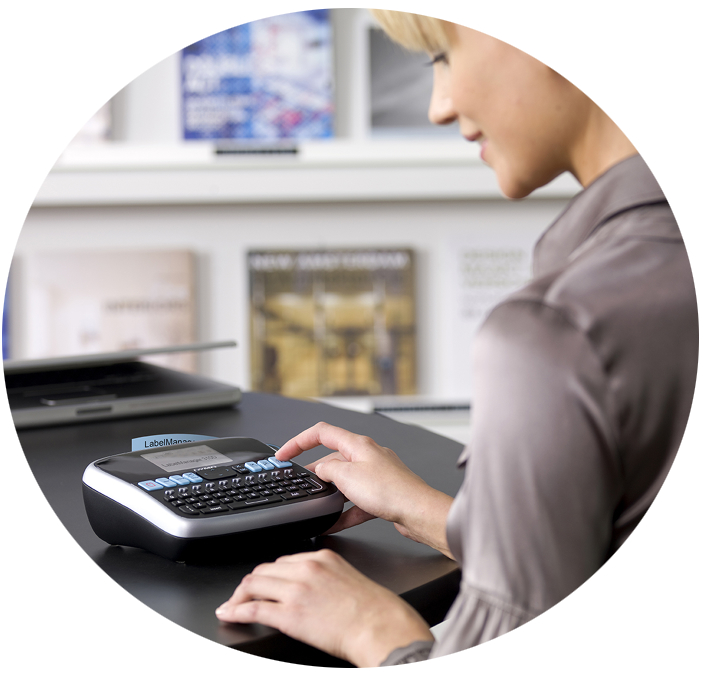 DYLM360D_Anwendung1 DYMO Tisch-Beschriftungsgerät ´LabelManager 360D´